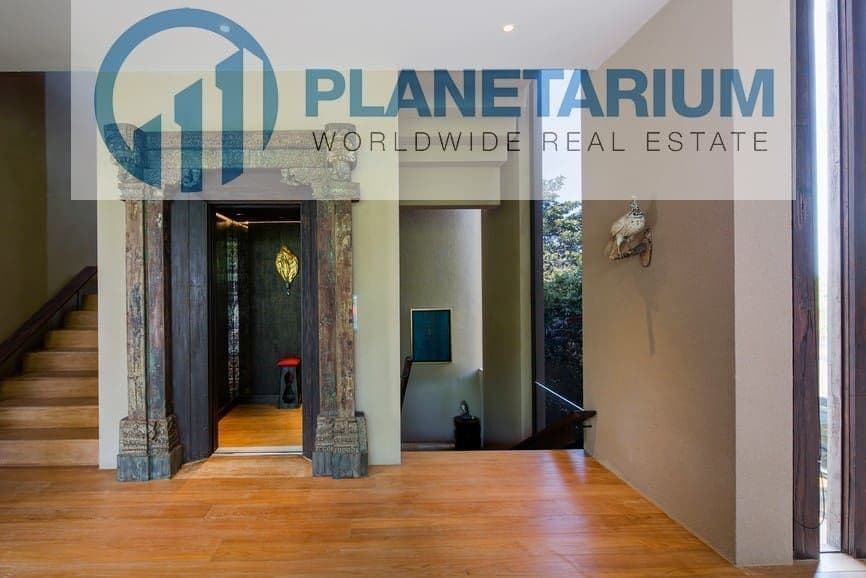 Stunning villa with five bedrooms on Kamala beach — photo 4