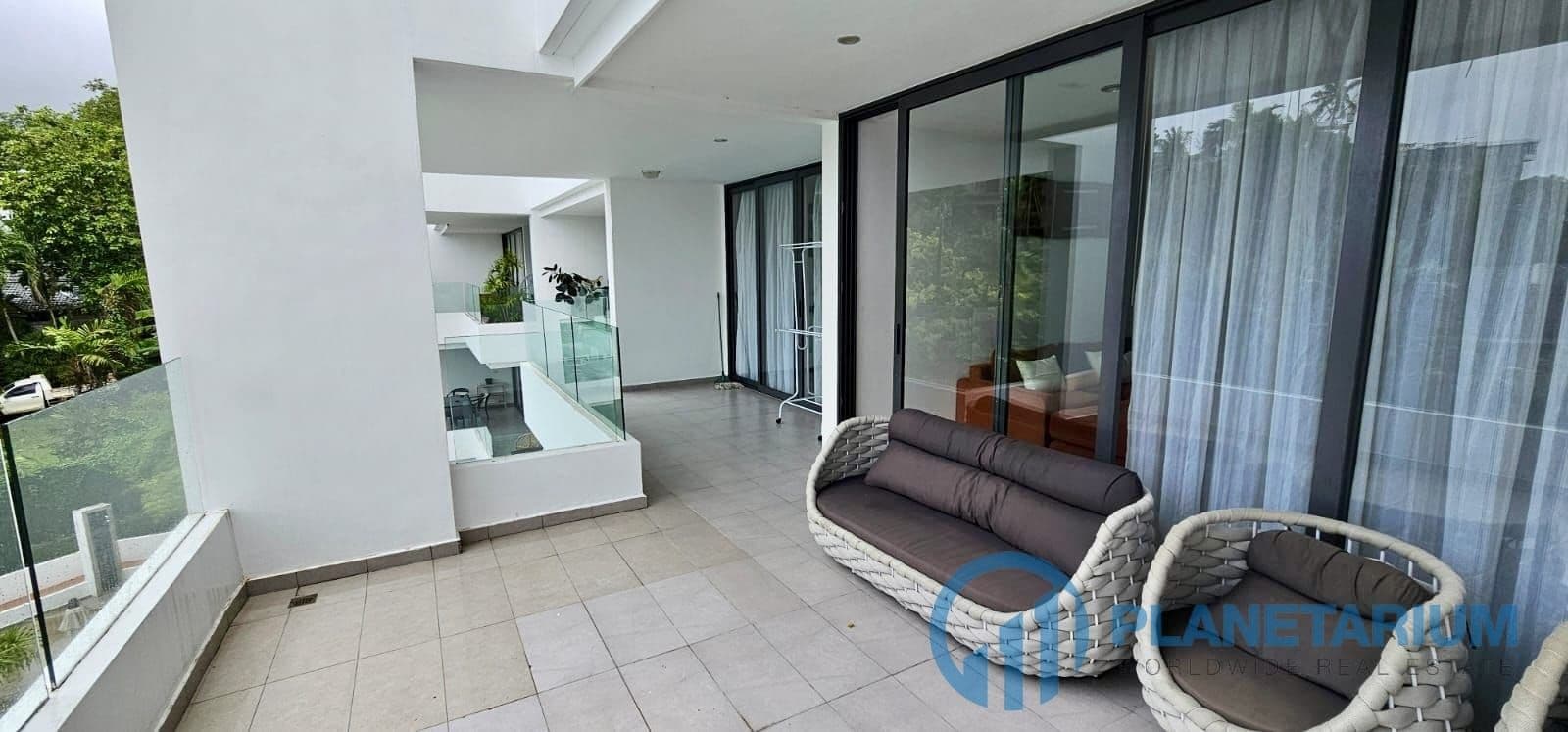 2 Bedroom Sunsuri Surin Resale — photo 4