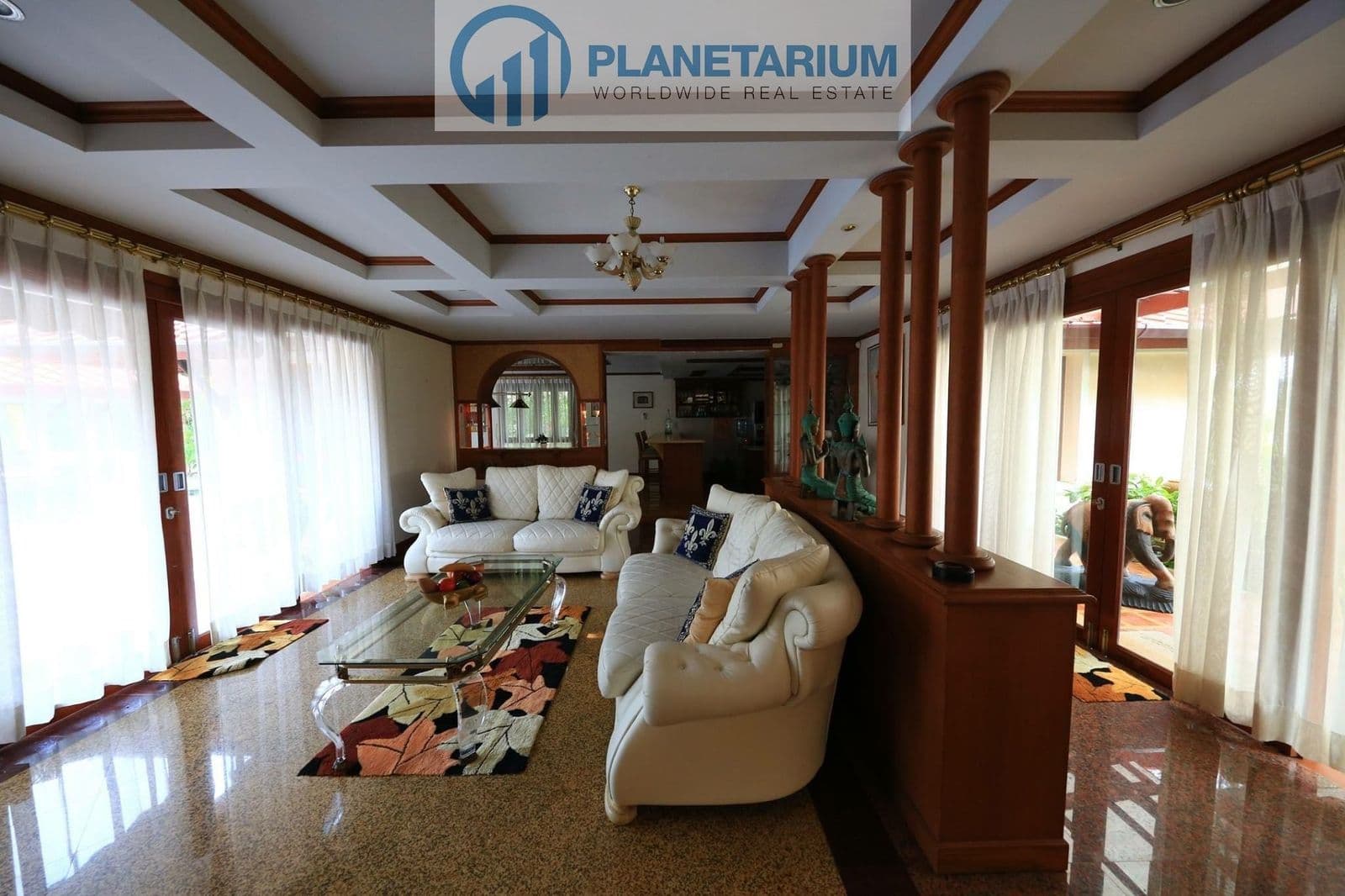 Villa in Laguna — photo 4