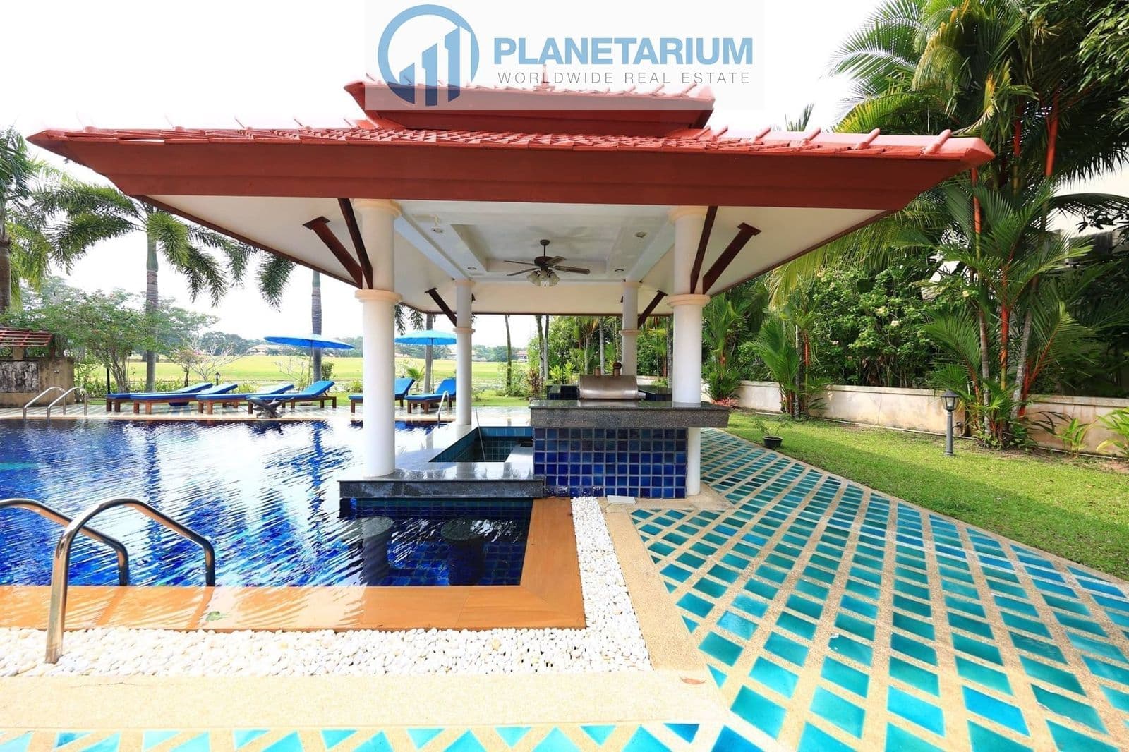 Villa in Laguna — photo 1