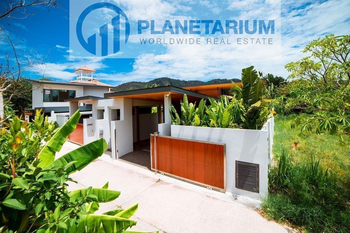 Villa in Nai Harn — photo 1