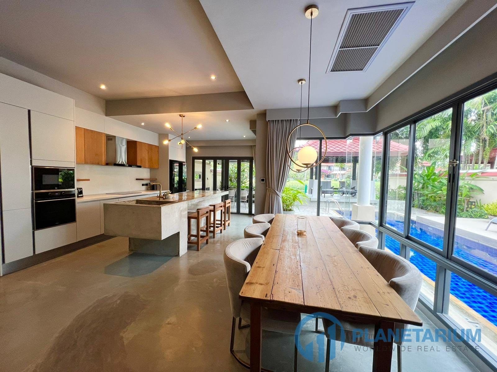Laguna Village Townhome Resale — photo 3