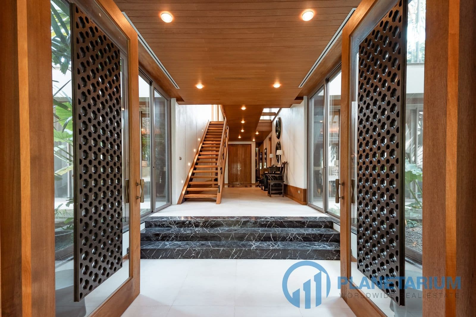 5 Bedrooms Beachfront at Natai Beach — photo 5