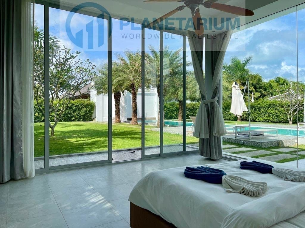 Unique villa in Chalong — photo 4