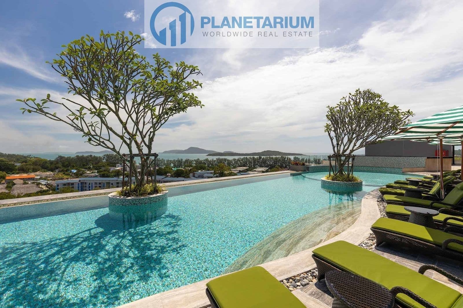 Luxury penthouse in Nai Harn — photo 1