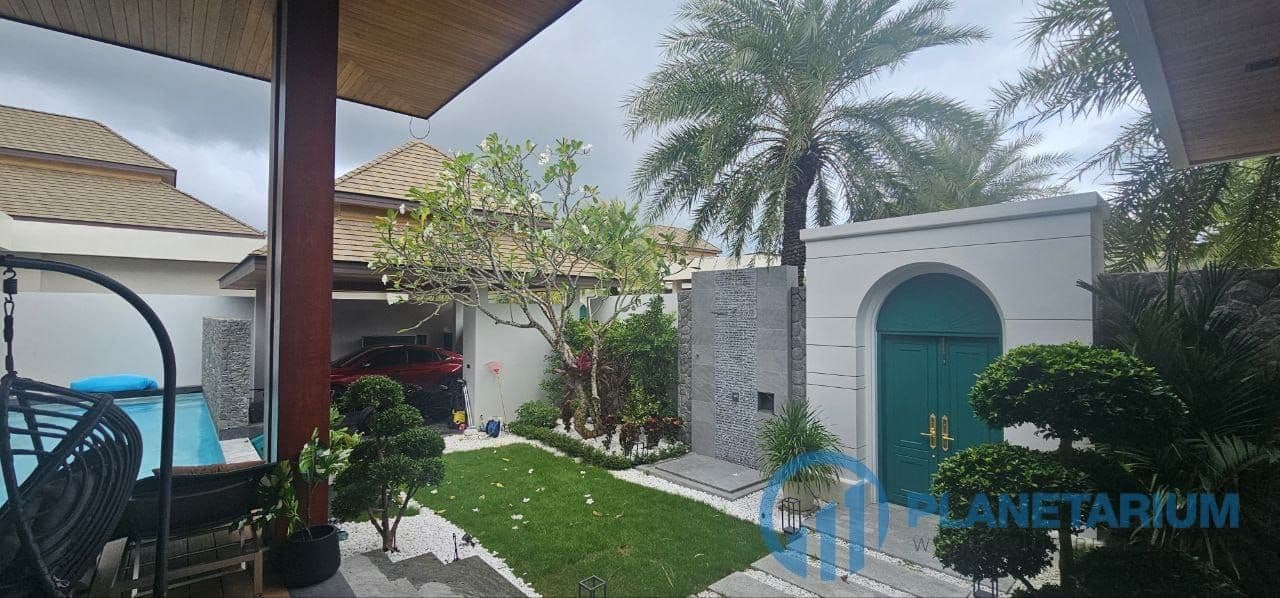 4 Bedrooms Villa Pasak Resale — photo 4