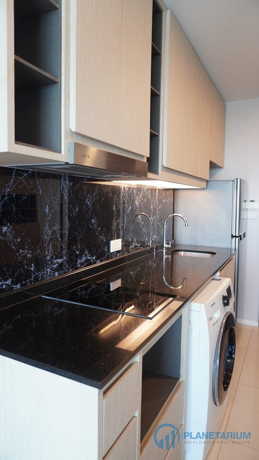 Mida Grande 1 Bedroom Resale — photo 5
