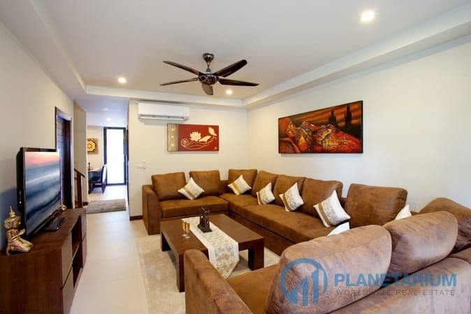 4 Bedroom townhouse the sand naiharn resale — photo 3