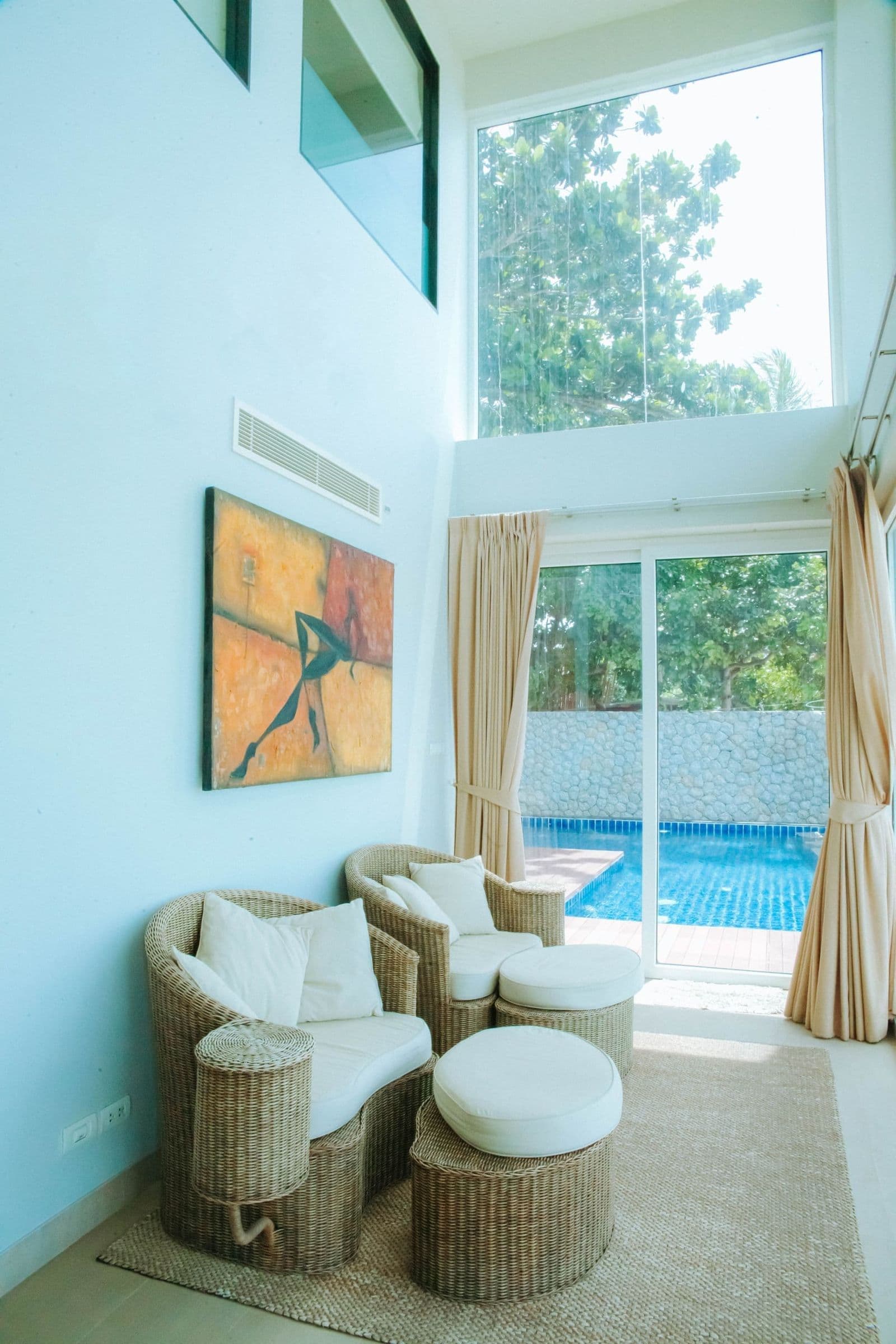 Luxury beachfront and seaview villa for rent — photo 4