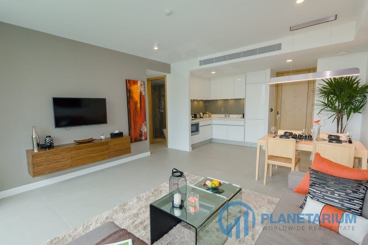 2 Bedroom Ocean Stone Bangtao Resale — photo 3