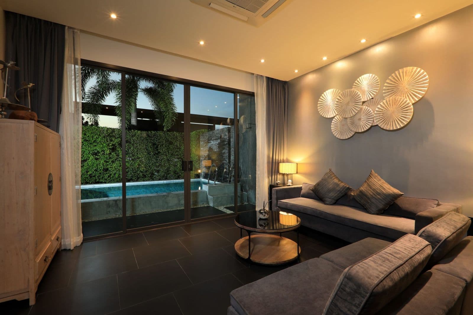 Family Pool Villa in Chalong — photo 4