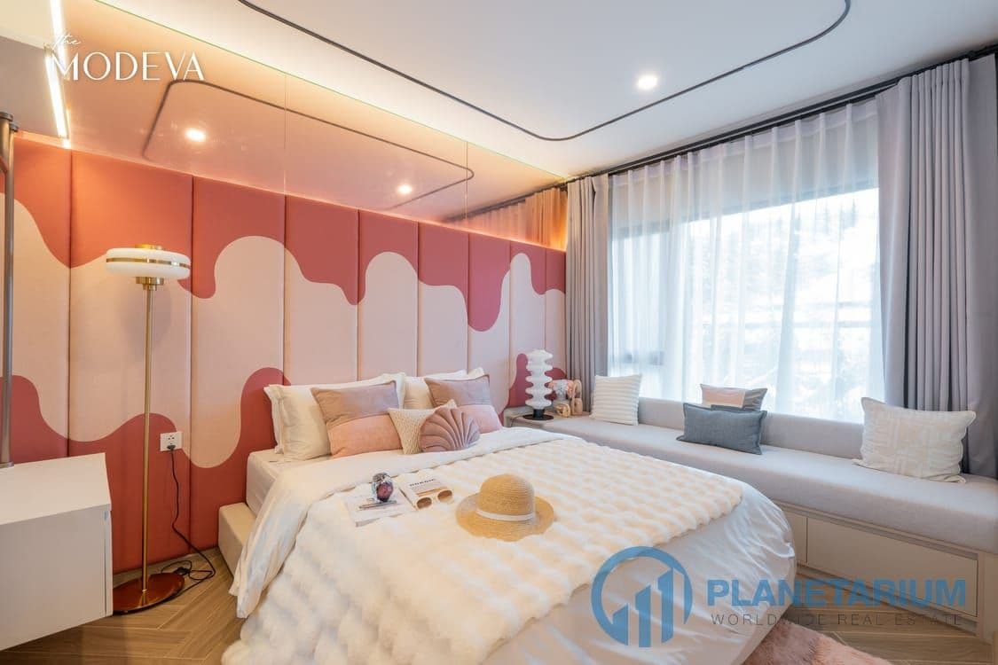 2 Bedrooms Modeva resale — photo 3