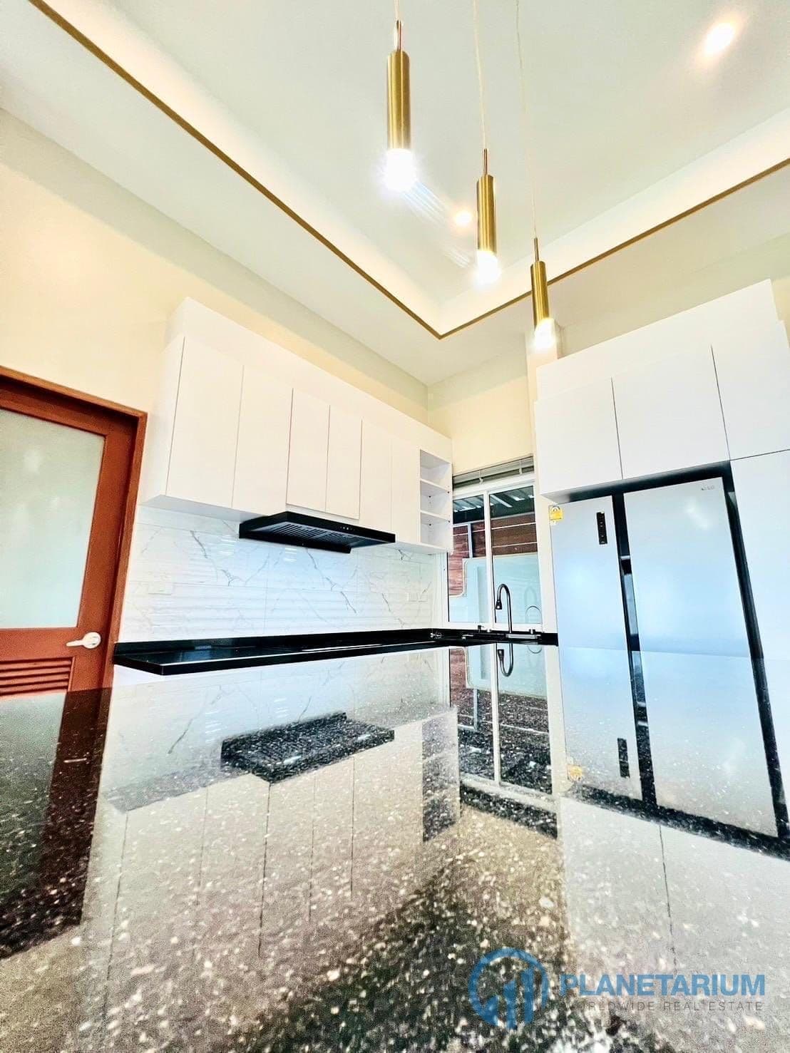 3 Bedrooms Ananda Lake View for rent — photo 3