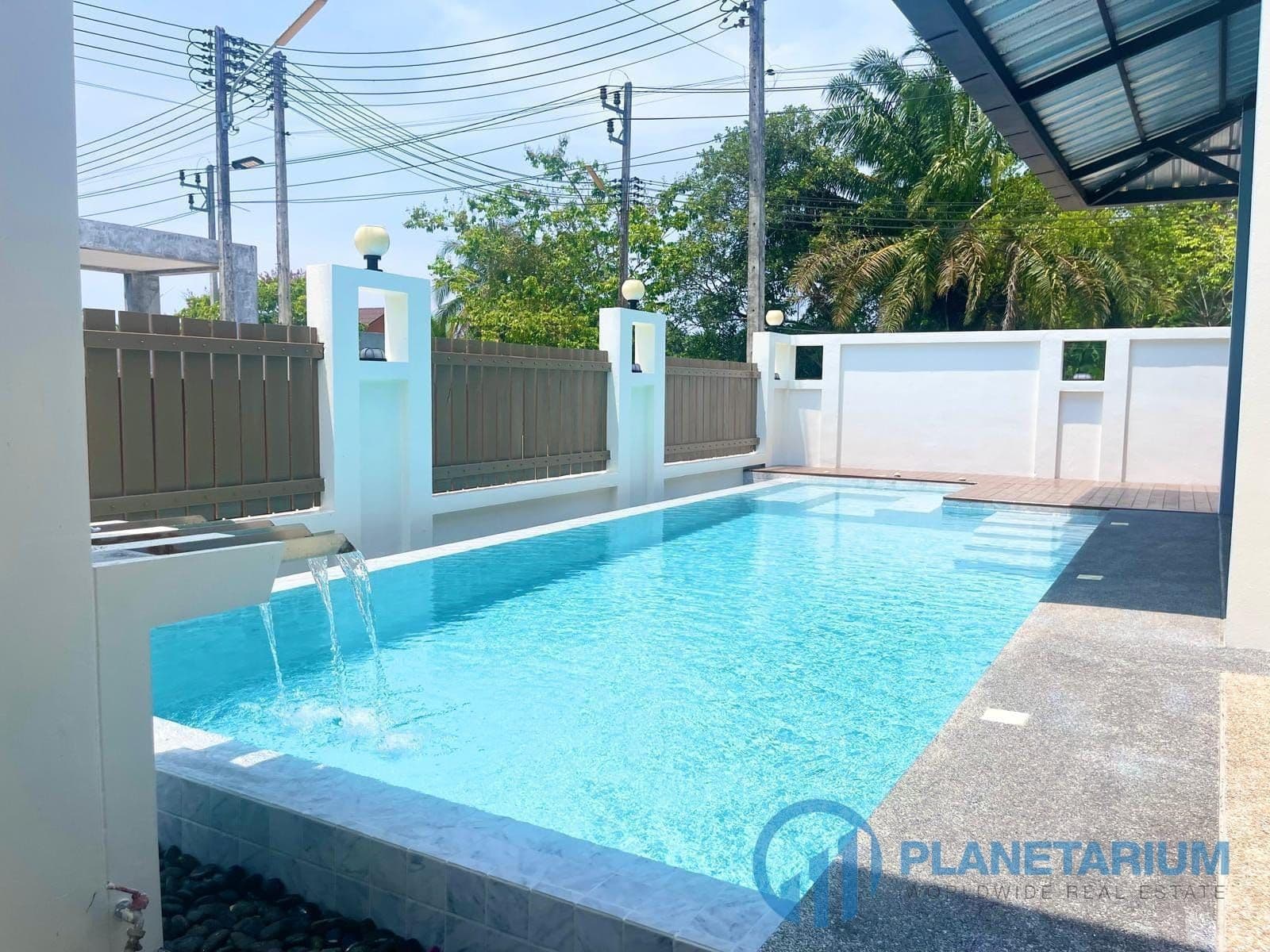 3 Bedrooms Ananda Lake View for rent — photo 1