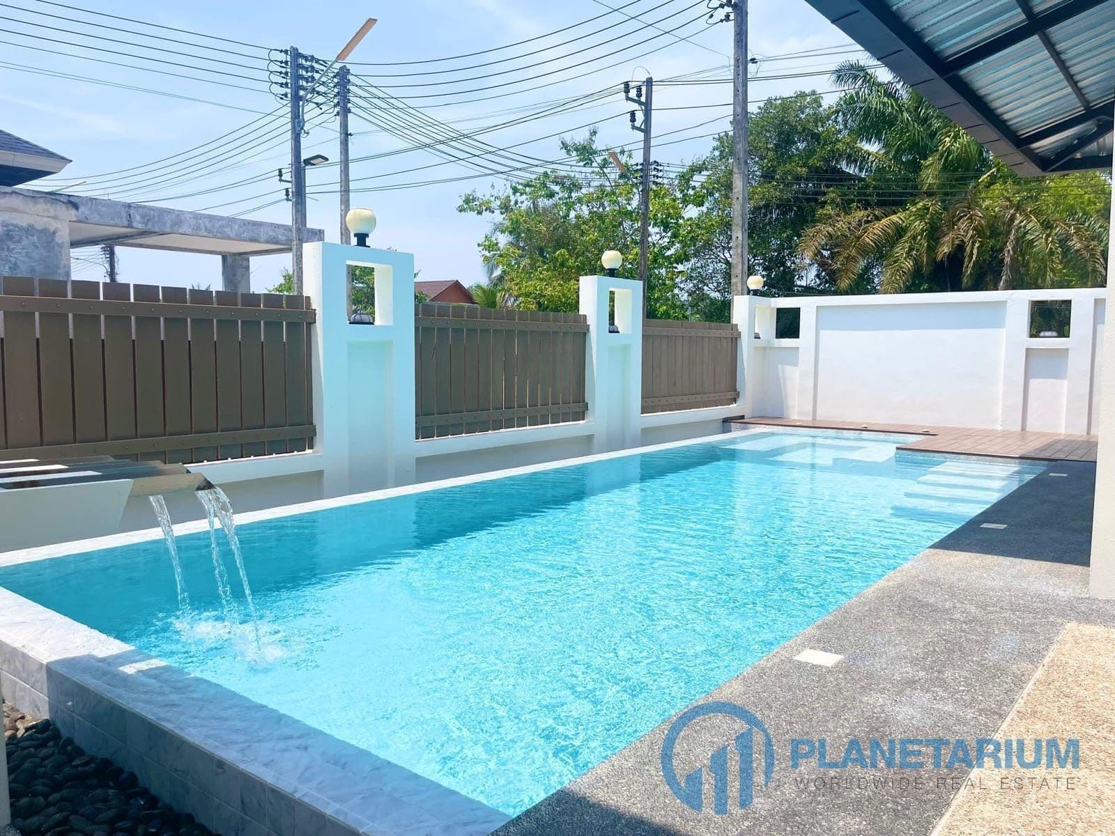 3 Bedrooms Ananda Lake View for rent — photo 2