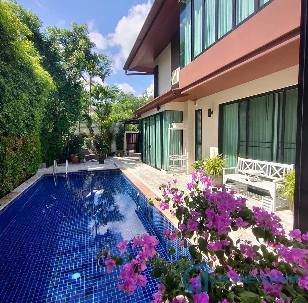 3 Bedrooms Bangtao Secret Garden Villa Resale — photo 4
