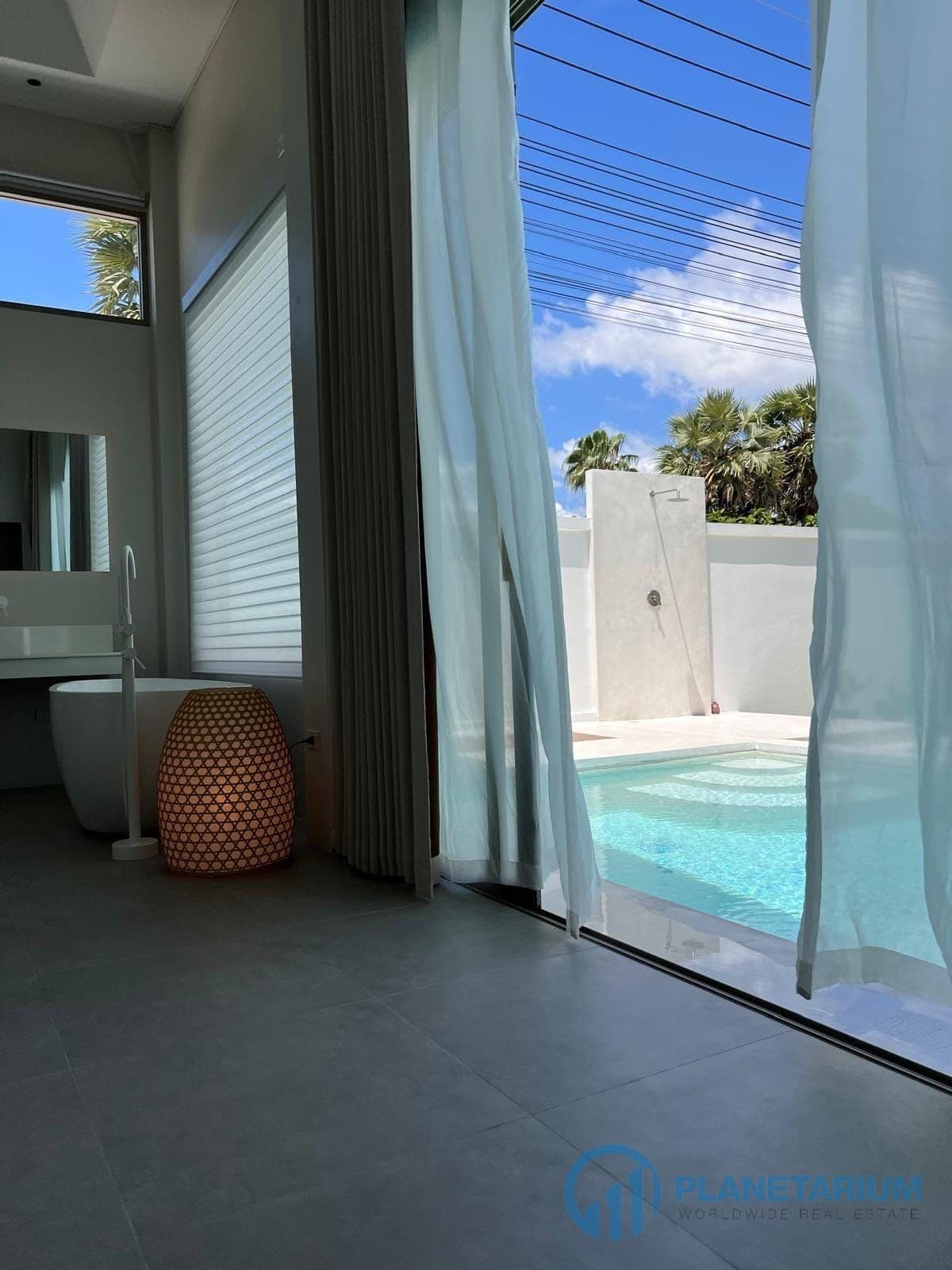 4 Bedrooms luxury villa Bangtao rent — photo 5