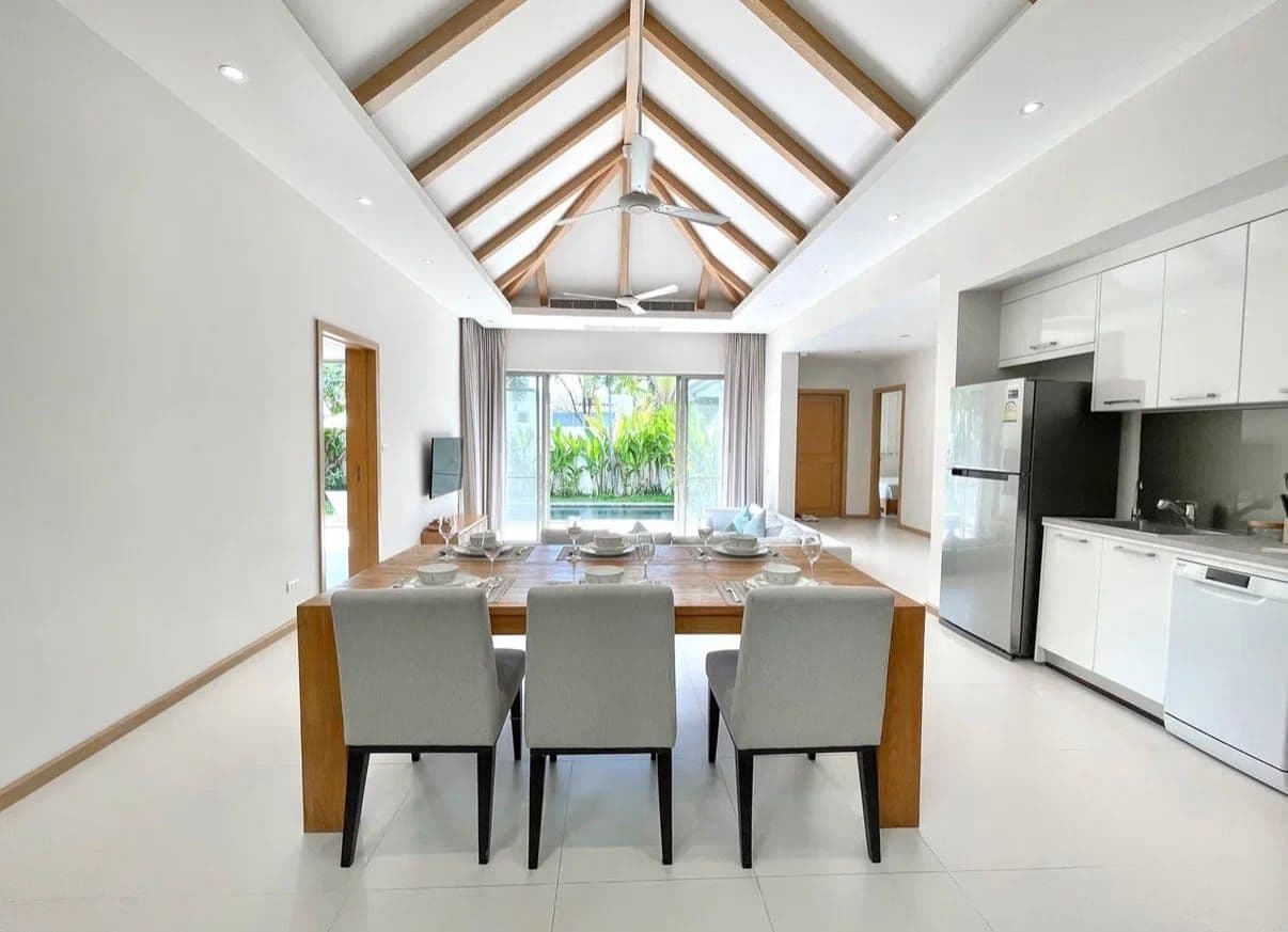 3 Bedrooms Trichada Tropical Resale — photo 2