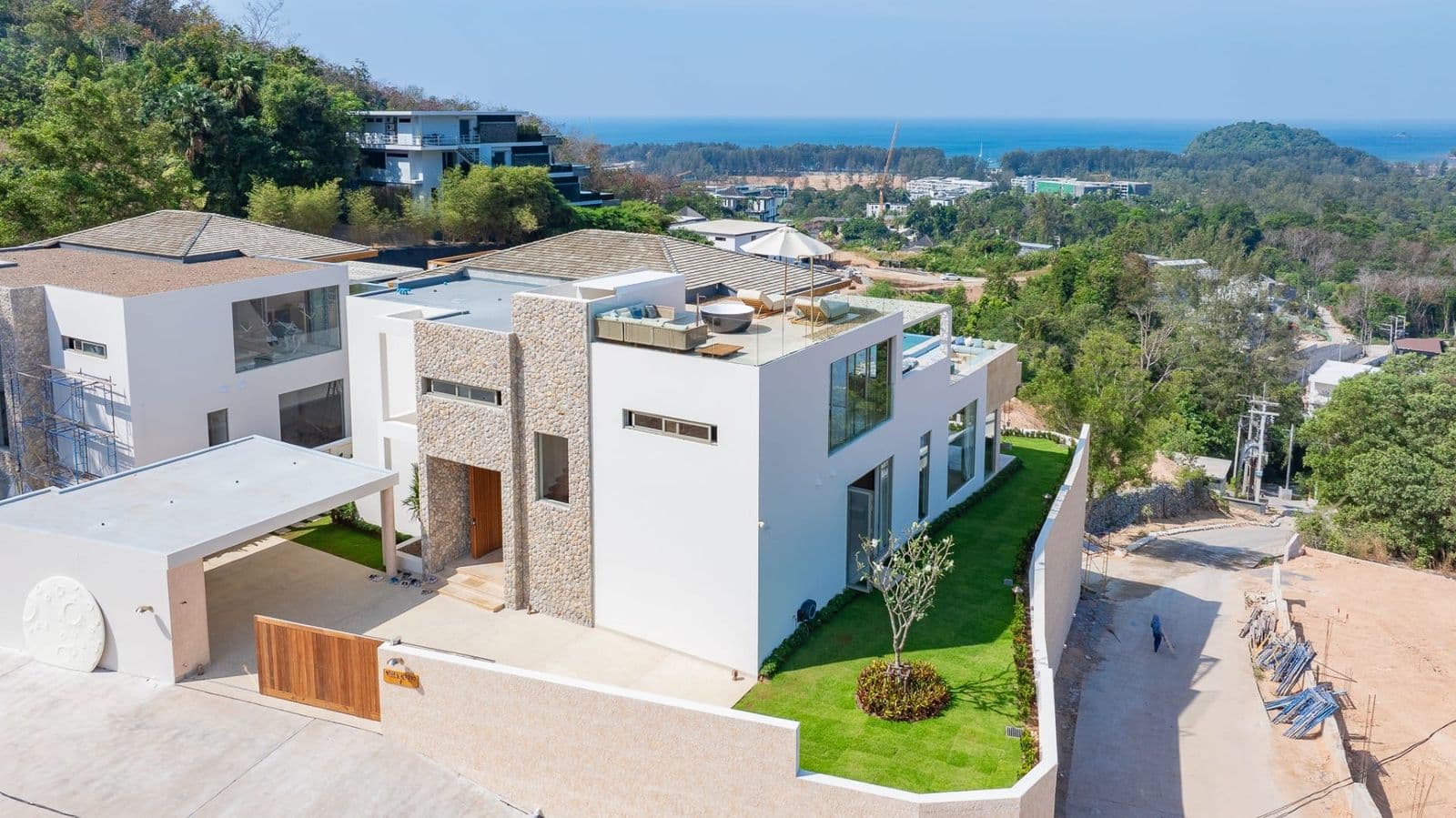 Luxury villa near Layan Beach — photo 4