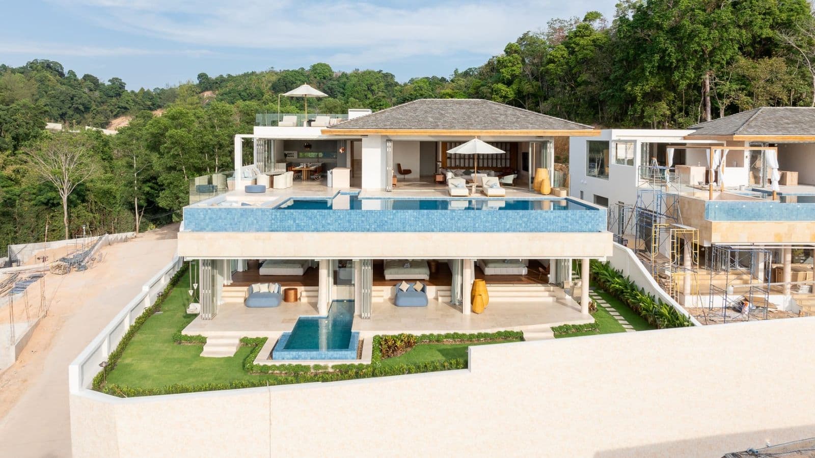 Luxury villa near Layan Beach — photo 1