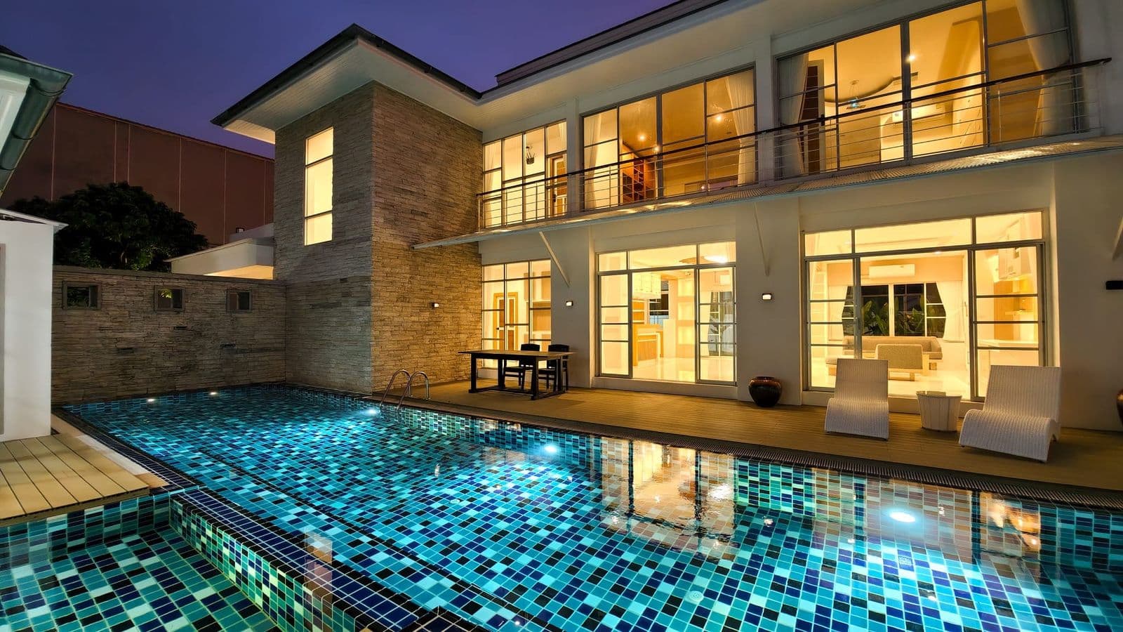 5 bedroom luxury villa chalong resale — photo 2