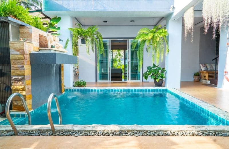 4 Bedrooms luxury villa chalong resale — photo 1