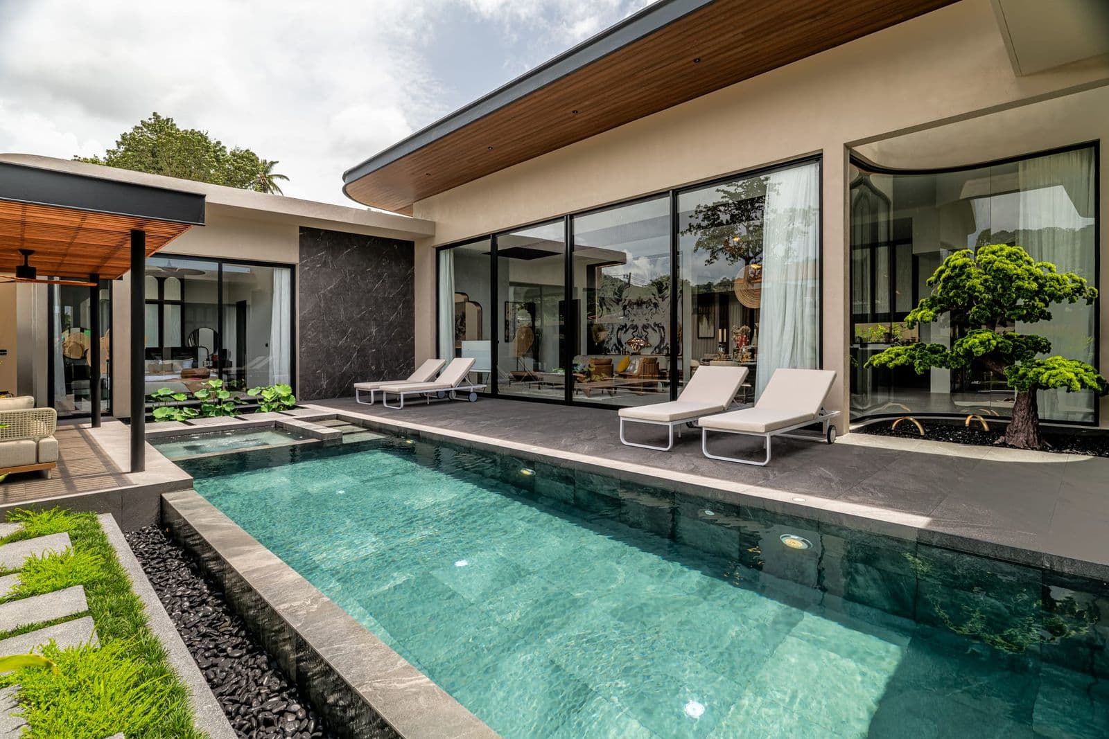 4 beds / 3 baths luxury villa near naiharn — photo 2