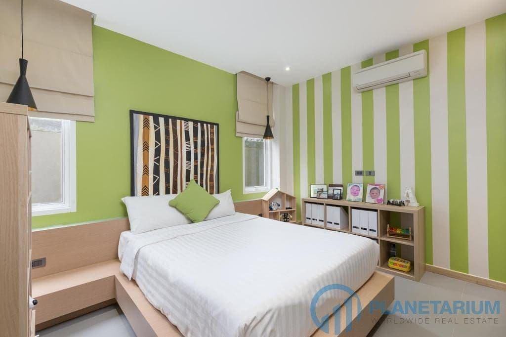 Elegant 4 bedrooms pool villa in Rawai — photo 4