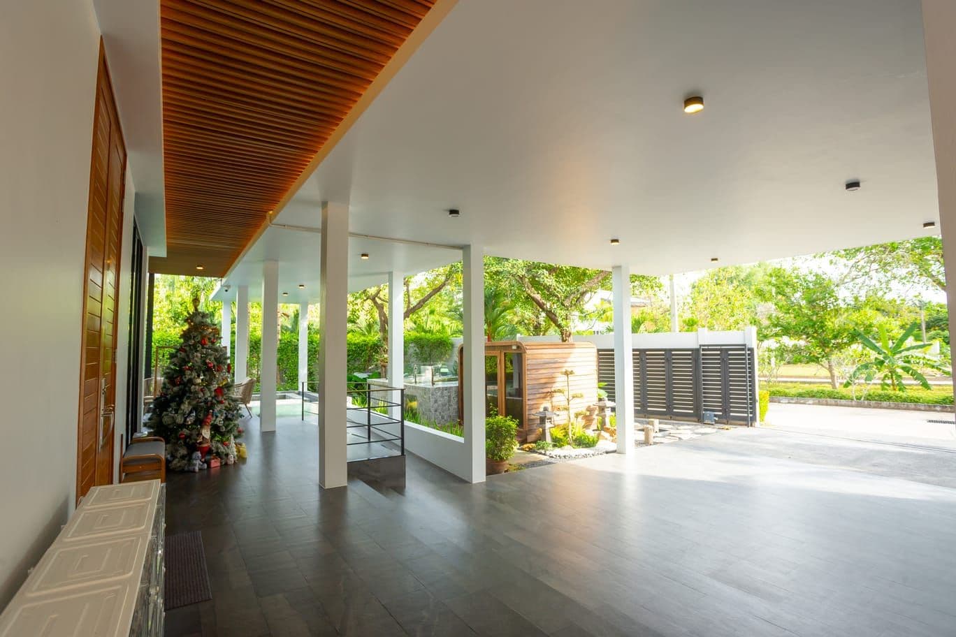 Luxury villa near naiharn — photo 5