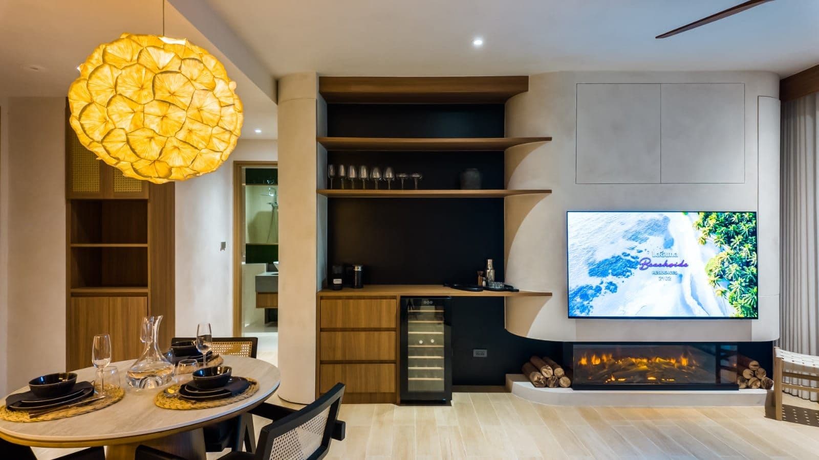 2 Bedrooms beachside for rent — photo 3