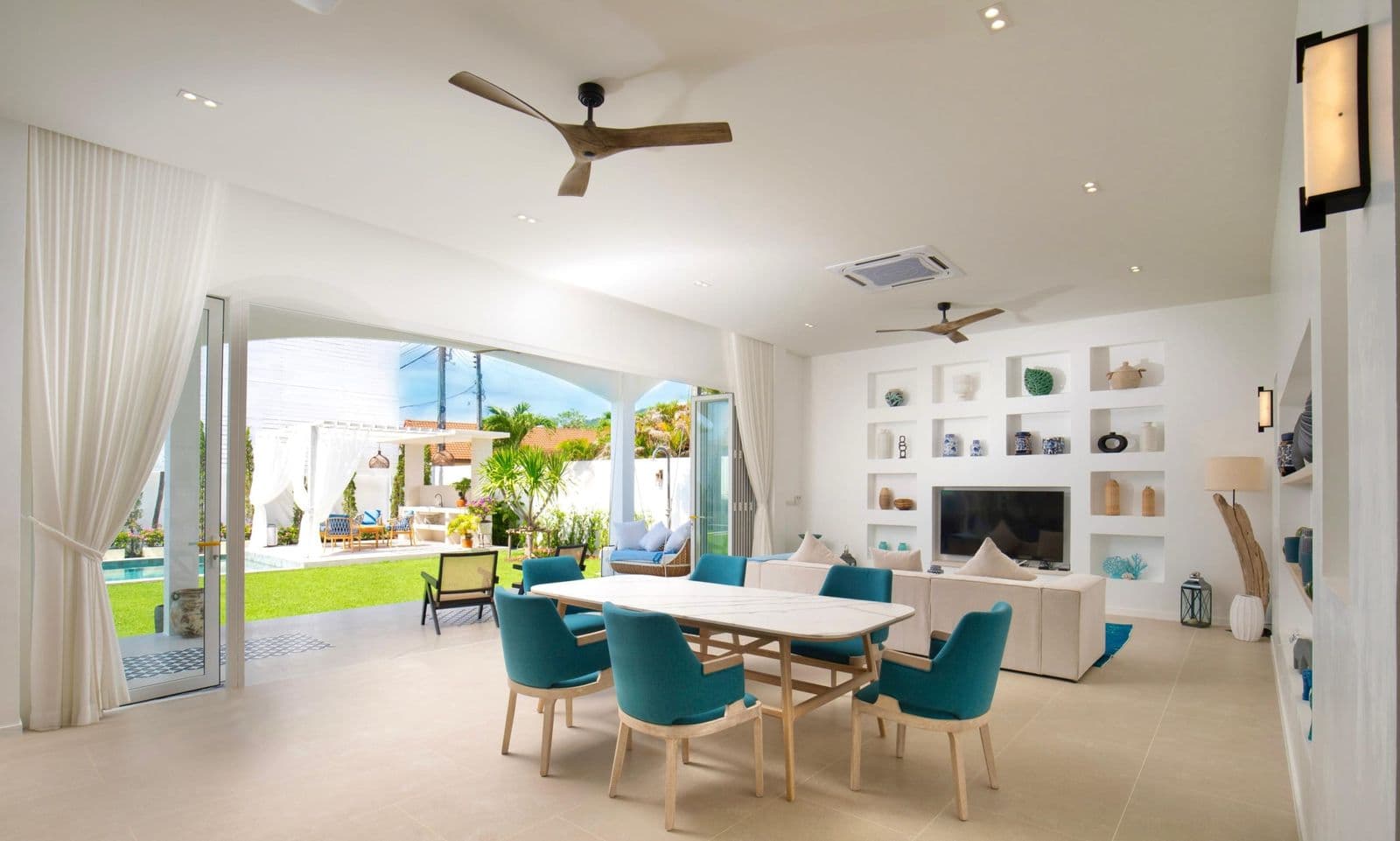 4 Bed Luxury villa rawai resale — photo 3