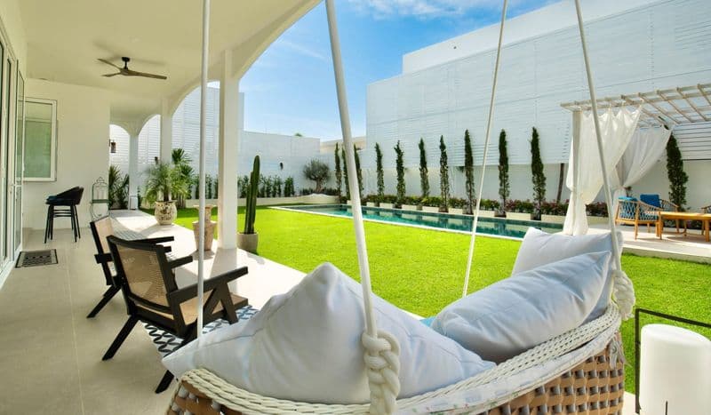 4 Bed Luxury villa rawai resale — photo 1