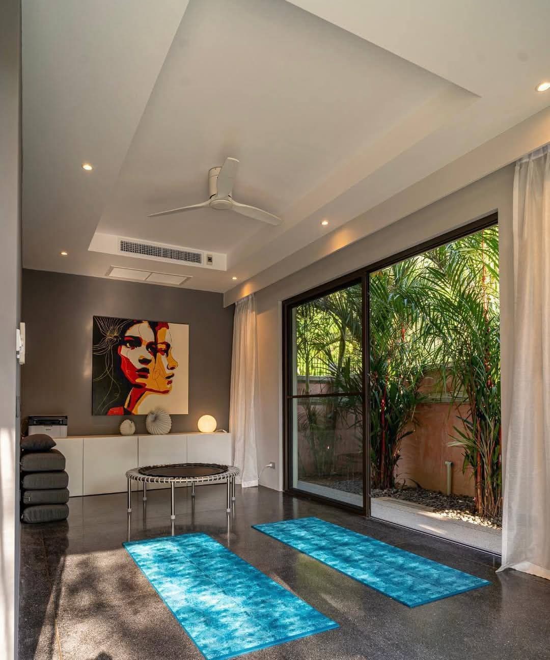 4 Bed pool villa with garden in rawai resale — photo 3