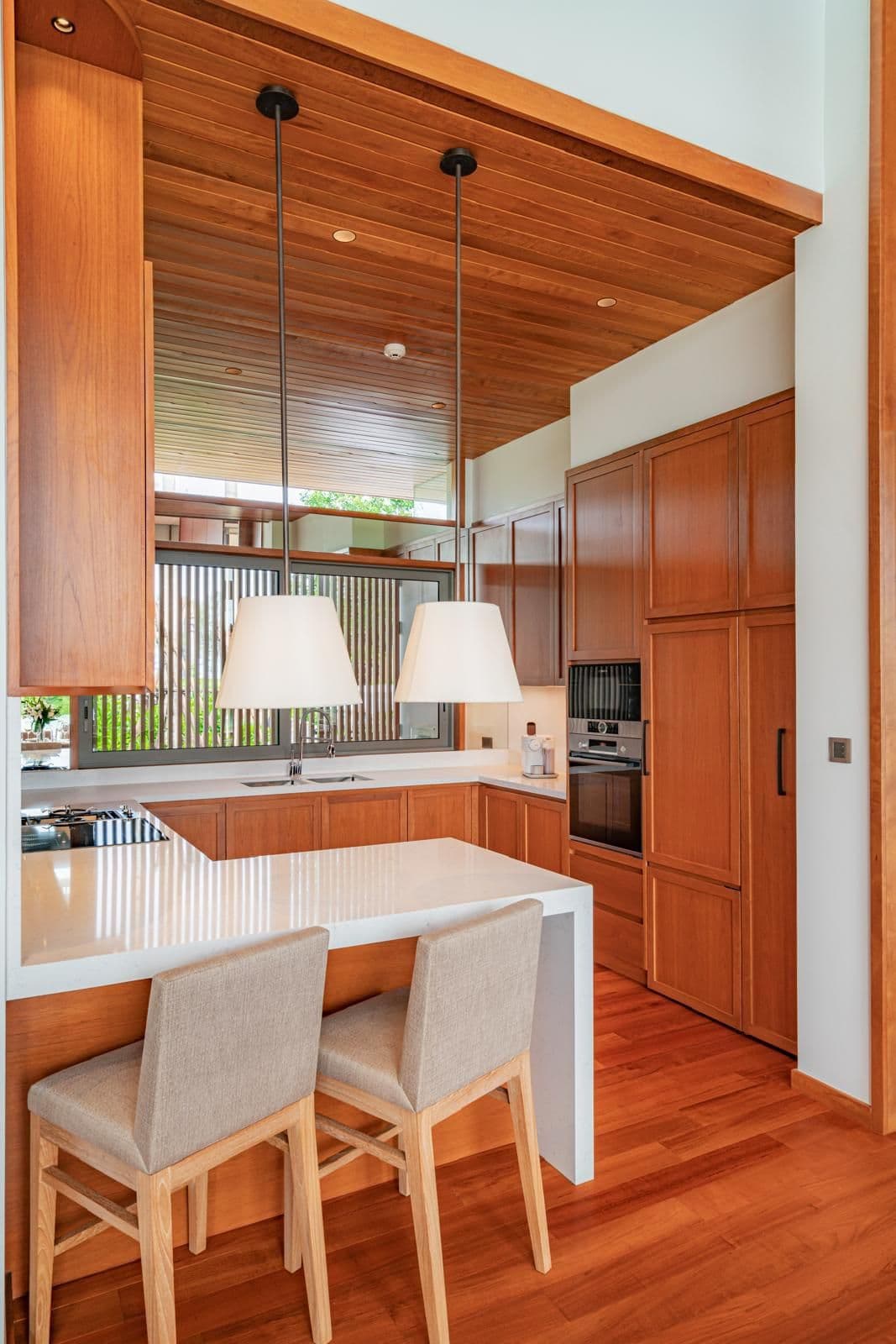 2 Bedrooms Luxury Aquella Villa — photo 5