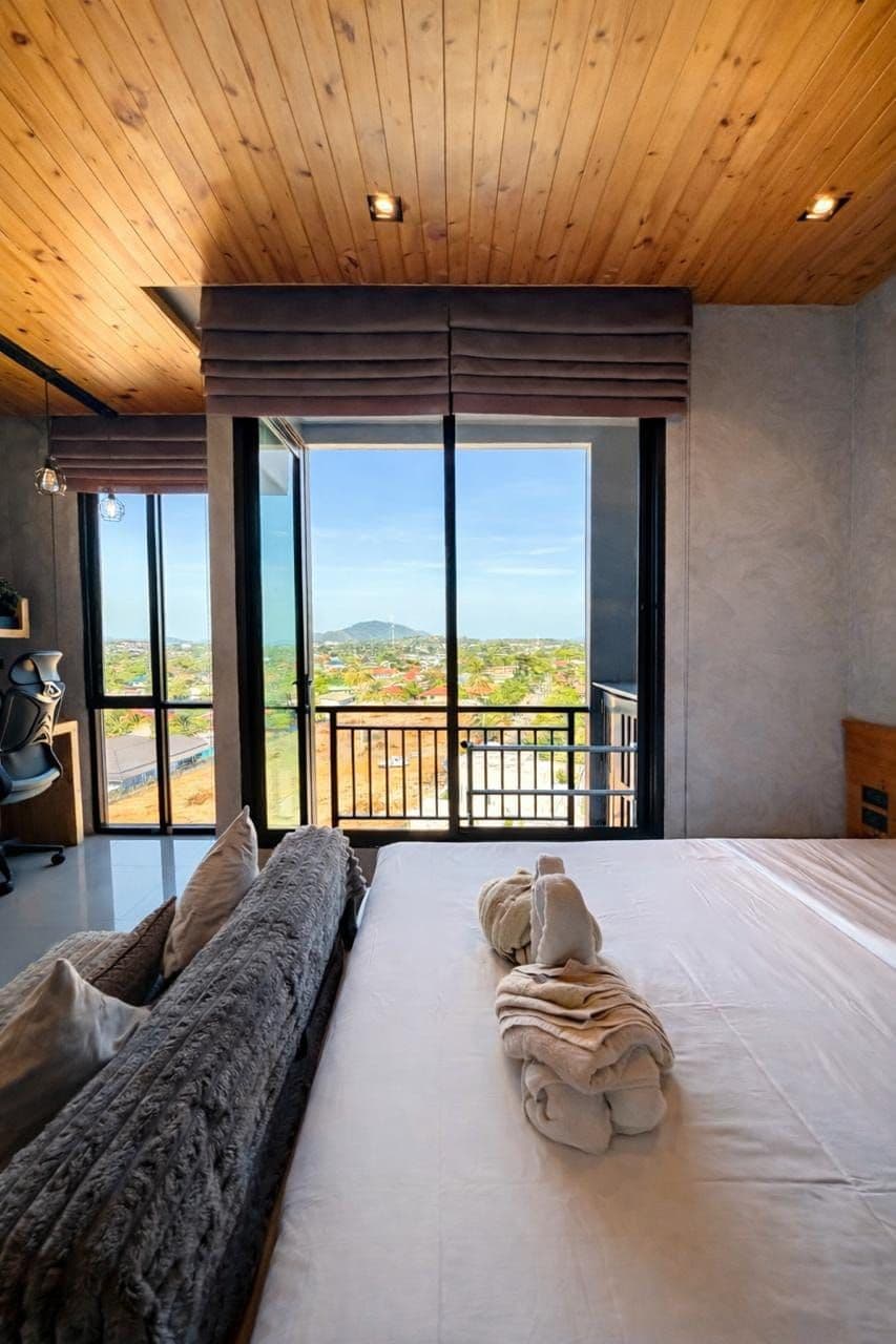 1 Bed Relife windy naiharn resale — photo 3