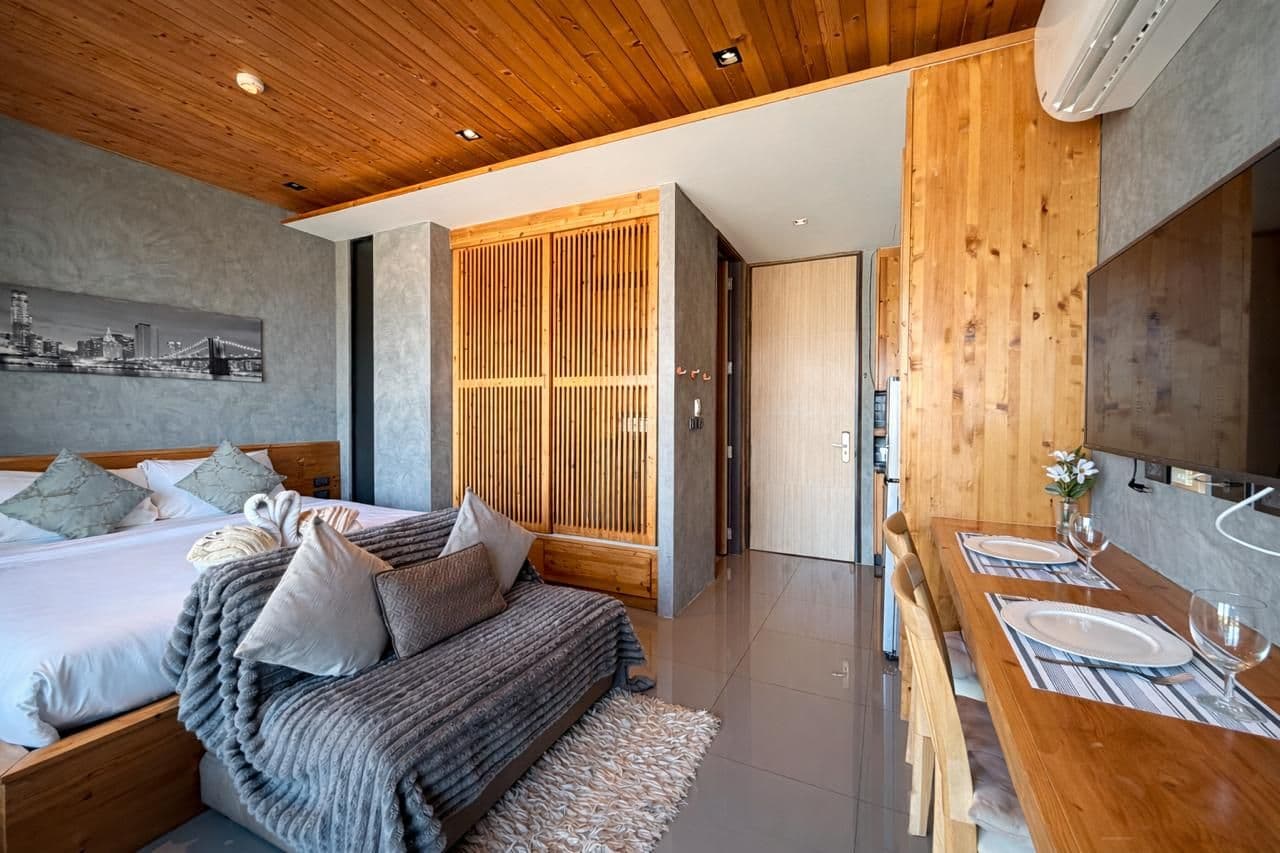 1 Bed Relife windy naiharn resale — photo 4