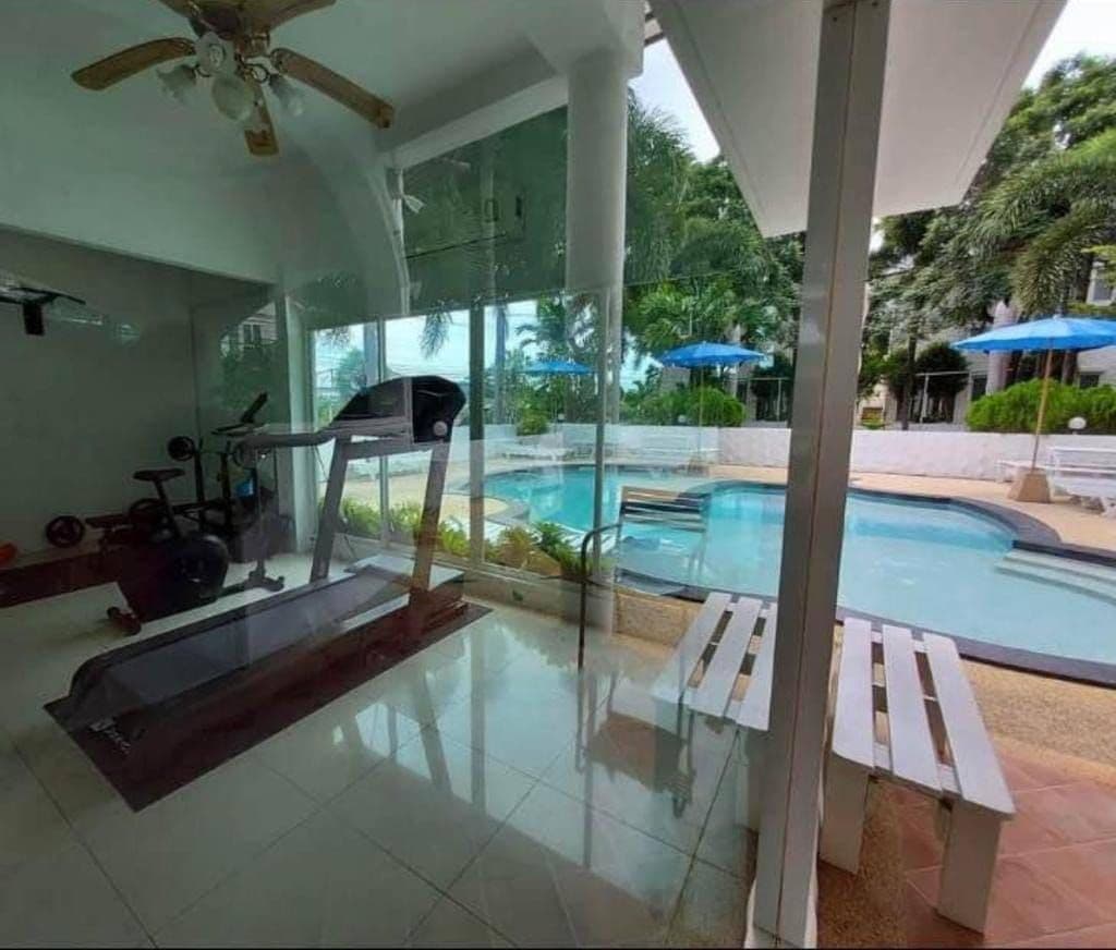 3 Bedroom pool  villa chalong resale — photo 1
