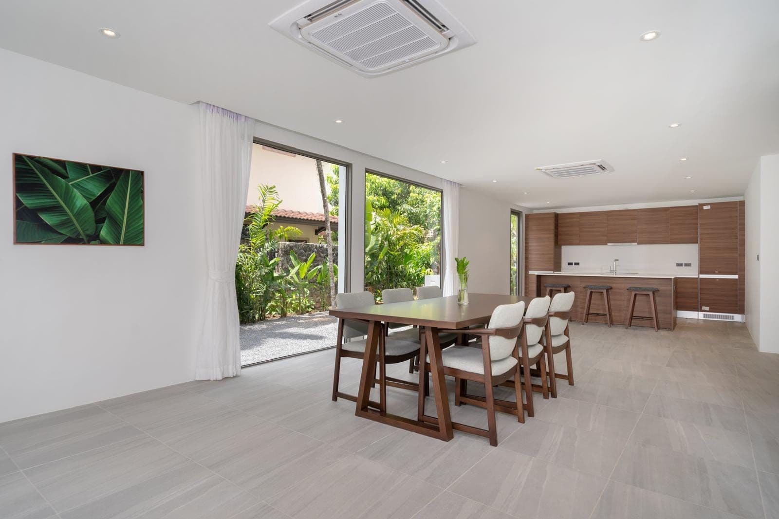 3 Bedrooms The Oriental Villa Kamala Resale — photo 5