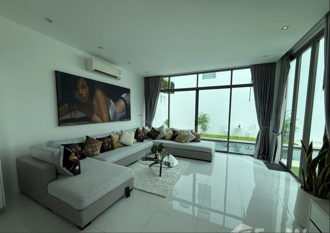 3 Bedrooms Villa kamala resale — photo 5