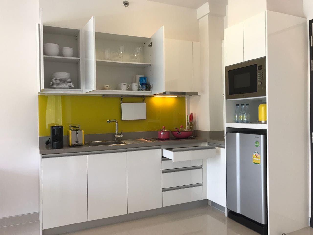 Cassia laguna 2 bedrooms resale — photo 3