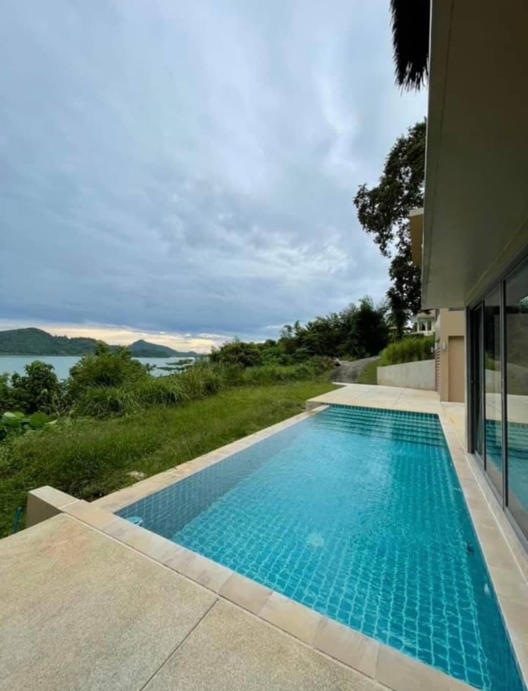 3 Bedrooms Sea view villa on Coconut Island — photo 3