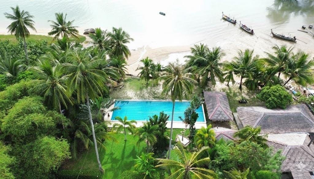 3 Bedrooms Sea view villa on Coconut Island — photo 1