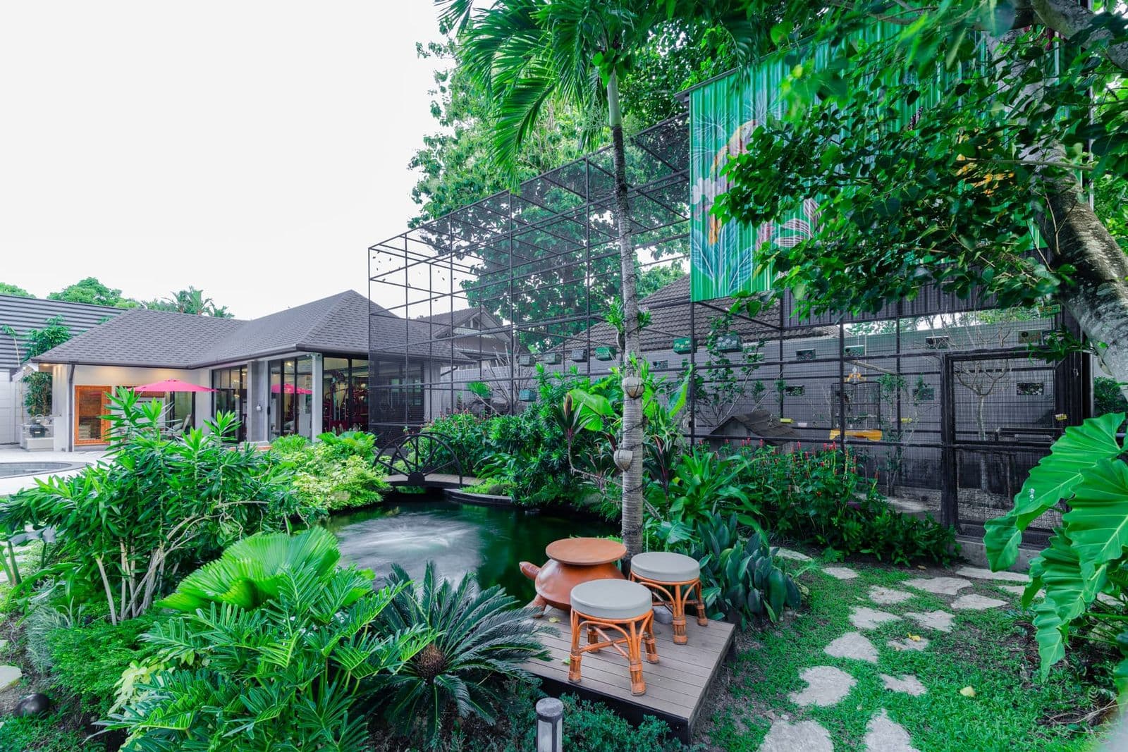 4 Bedroom Luxury villa at Naiharn resale — photo 4