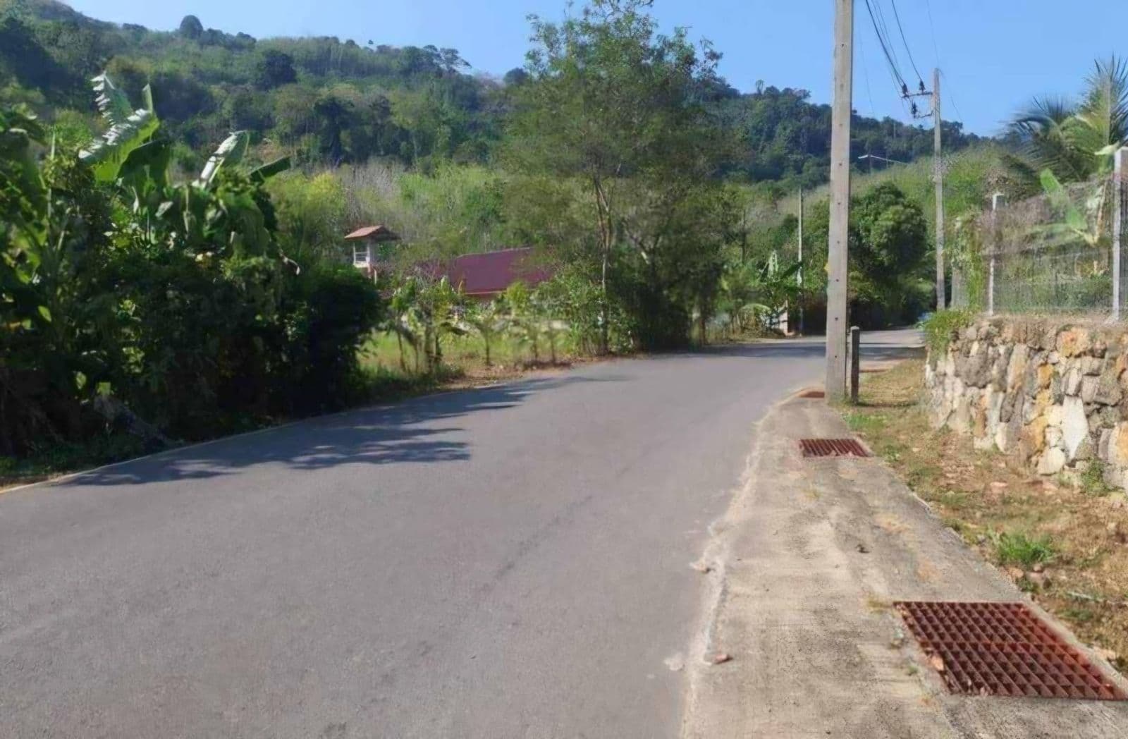 Land near naithon beach — photo 5