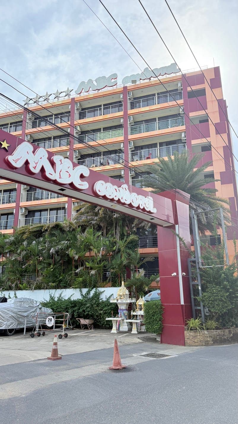 1 Bedroom Maikhao Beach Condotel Resale — photo 3