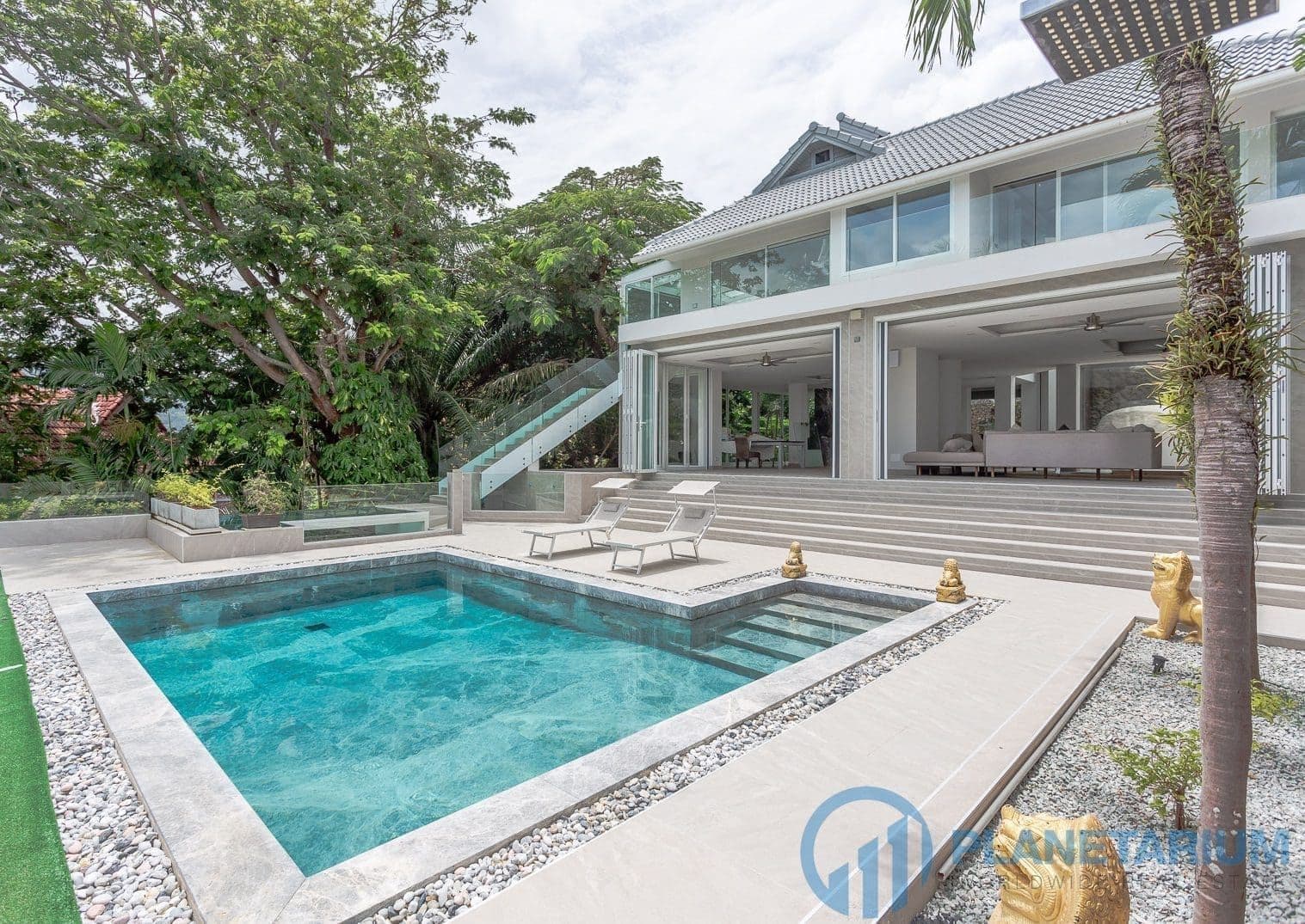 5 bedroom luxury villa Patong Phuket — photo 1