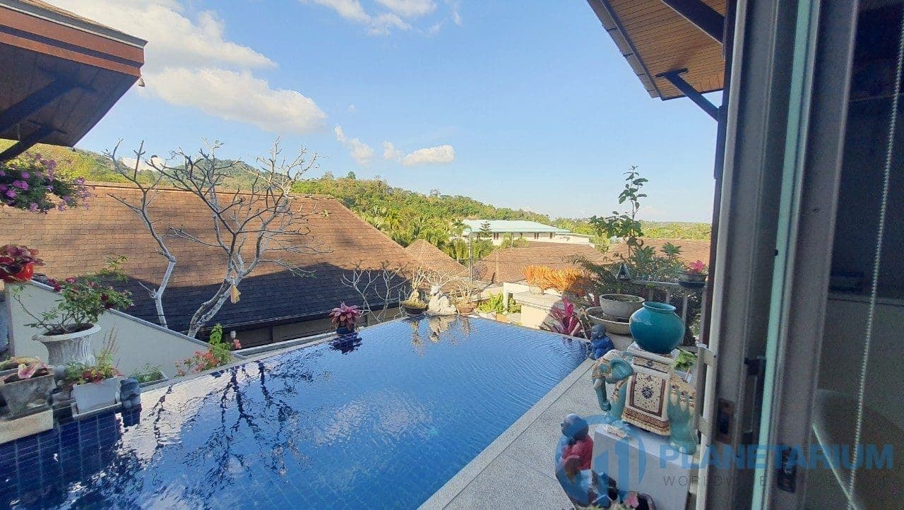 Private Pool Villa Naiharn 2 bedroom resale — photo 3