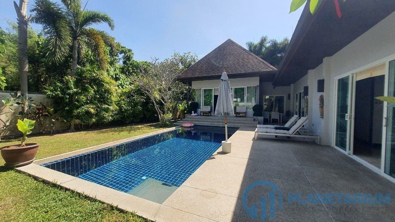 Villa Suksan Naya Naiharn 3 bedroom resale — photo 2