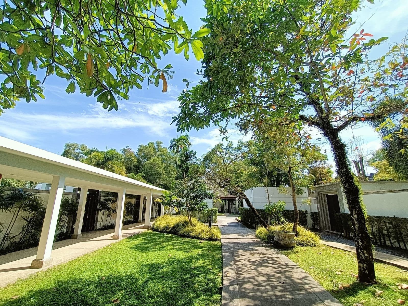 Duplex Condominium Bangtao – North Phuket 4 bedroom — photo 1