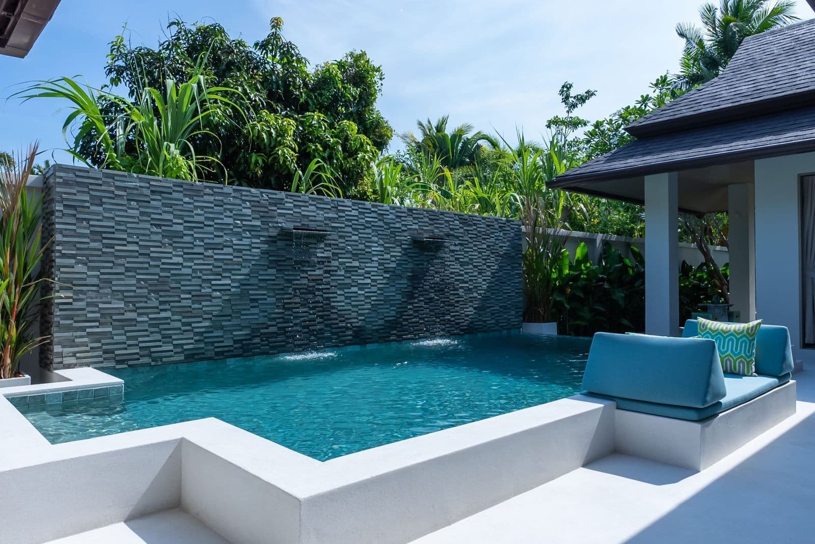 3 bedroom pool villa Rawai for rent — photo 4